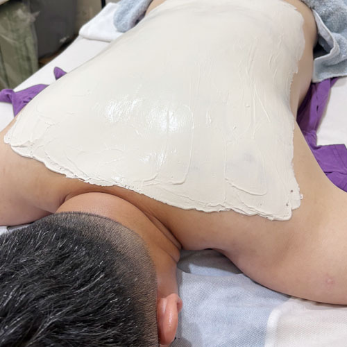 背部膚質護理